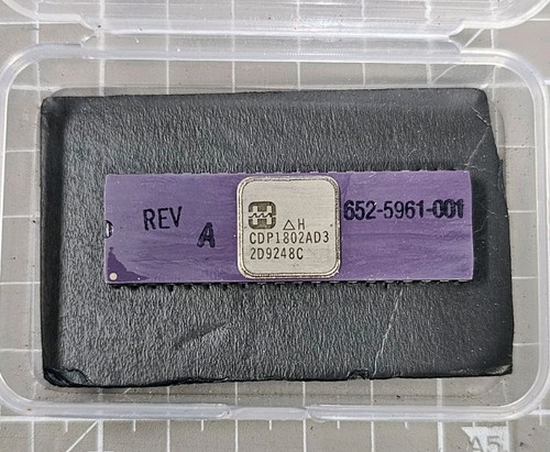 Cdp1802ad3 purple ceramic - purple,